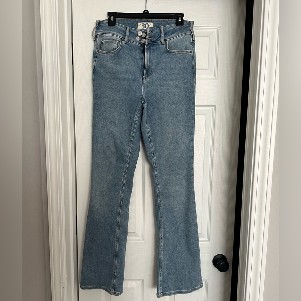 Free People We The Free light denim jeans.